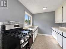 7 ROUSE STREET | Thunder Bay Ontario | Slide Image Sixteen