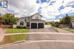 120 LIGHT COURT | Thunder Bay Ontario | Slide Image One