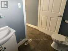 47 SALLS STREET | Thunder Bay Ontario | Slide Image Thirteen