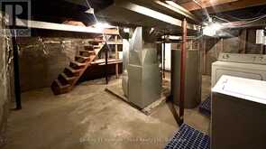 412 THIRD STREET W | Fort Frances Ontario | Slide Image Nineteen