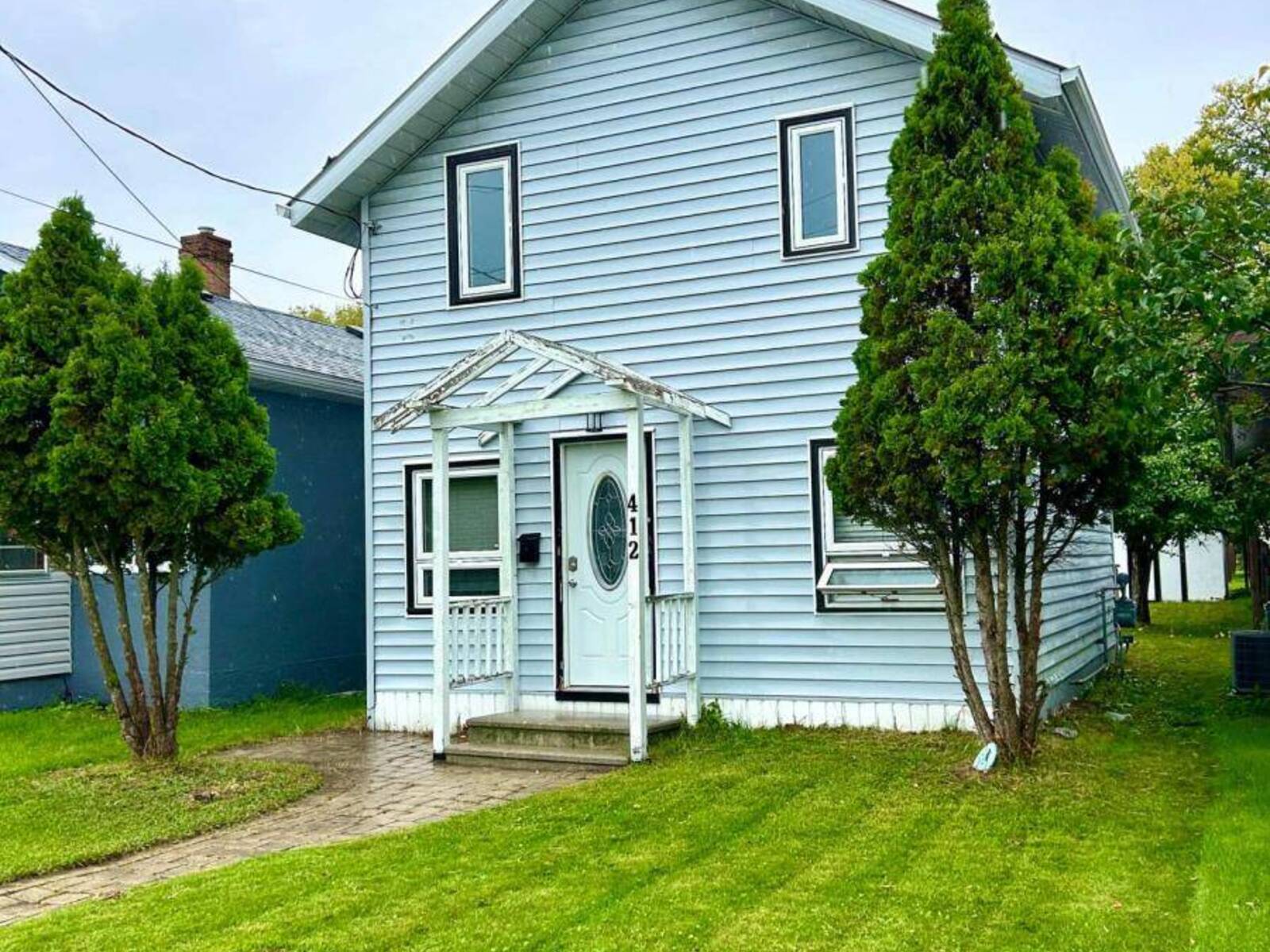 412 THIRD STREET W, Fort Frances, Ontario P9A 3A9