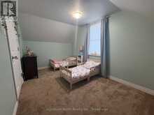 230 ROBERTSON STREET | Thunder Bay Ontario | Slide Image Twelve