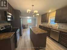 230 ROBERTSON STREET | Thunder Bay Ontario | Slide Image Six