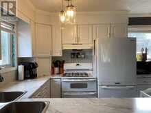 72 BROMPTON ROAD | Thunder Bay Ontario | Slide Image Nine