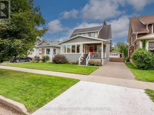 1414 MCGREGOR AVENUE Thunder Bay Ontario, P7E 5E6 - Property For Sale