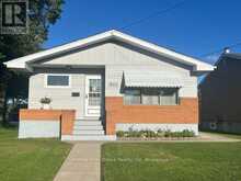 942 CROWE AVENUE | Fort Frances Ontario | Slide Image One