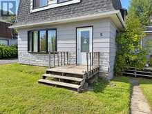 5 STEELE AVENUE | Thunder Bay Ontario | Slide Image Three