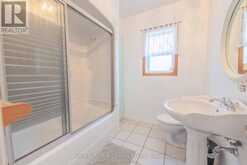 2029 WALSH STREET N | Thunder Bay Ontario | Slide Image Nineteen
