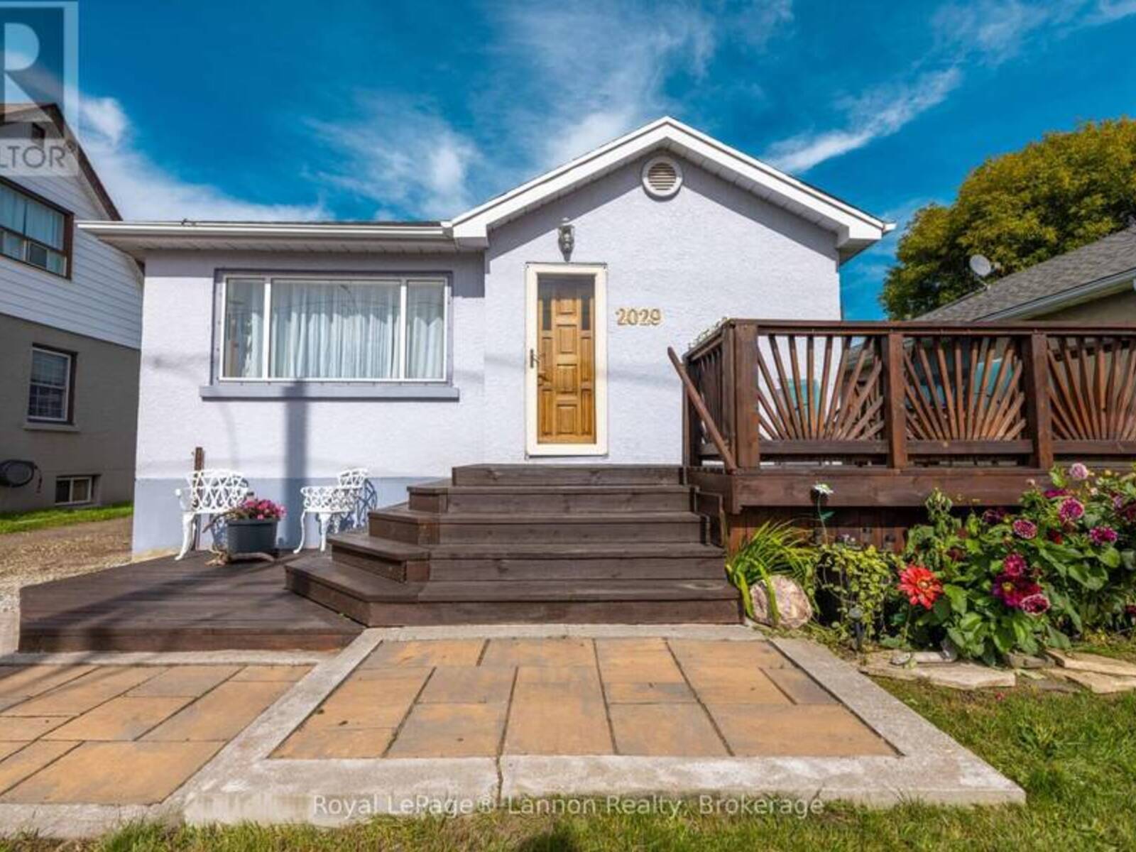 2029 WALSH STREET N, Thunder Bay, Ontario P7E 4W1