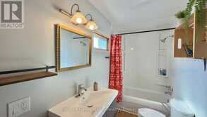 230 SECORD STREET | Thunder Bay Ontario | Slide Image Thirteen