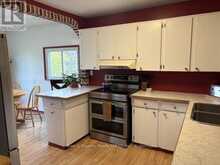 4547 OLIVER RD | Thunder Bay Ontario | Slide Image Three