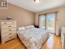 167 LYNX CRESCENT | Thunder Bay Ontario | Slide Image Fifteen
