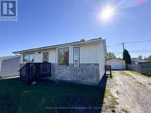46 DICKENSON ROAD | Kenora Ontario | Slide Image Thirteen