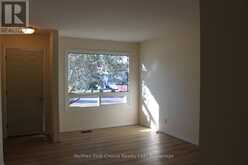 195 LIMBRICK STREET | Thunder Bay Ontario | Slide Image Five