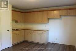 195 LIMBRICK STREET | Thunder Bay Ontario | Slide Image Eight
