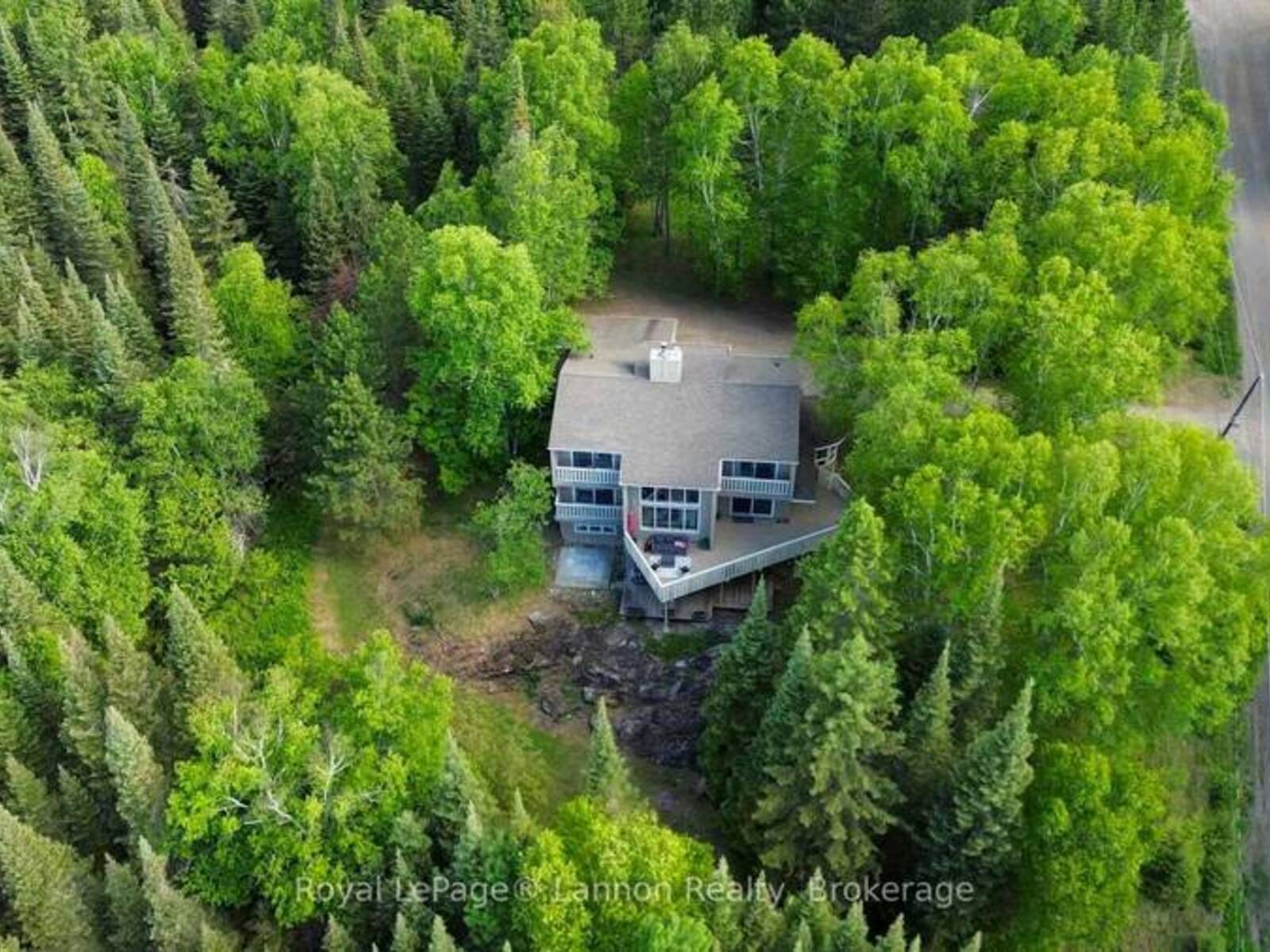 247 SHIRLEY Road, Thunder Bay, Ontario P7G 2G4