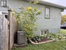 1712 SILLS STREET | Thunder Bay Ontario | Slide Image Twenty-three
