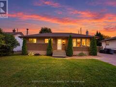 96 STARDUST CRESCENT Thunder Bay Ontario, P7A 6G8