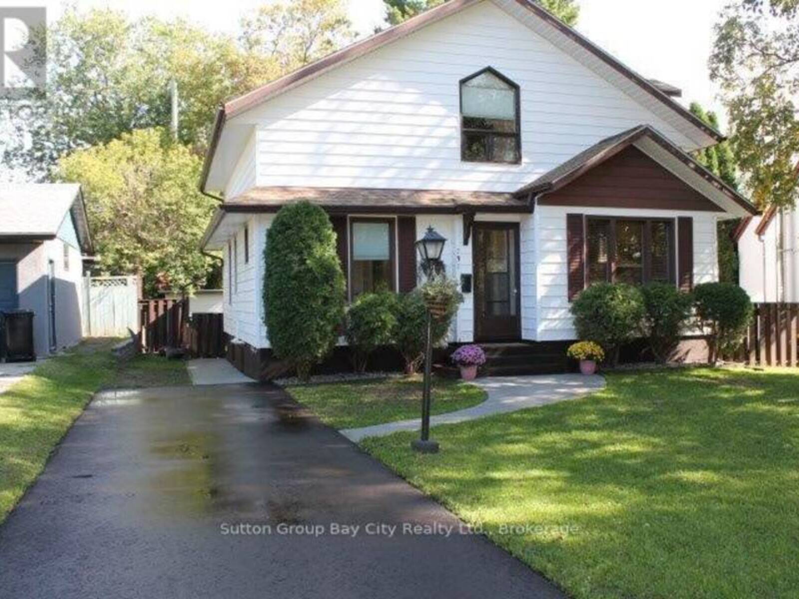 131 RUPERT STREET, Thunder Bay, Ontario P7B 3W8