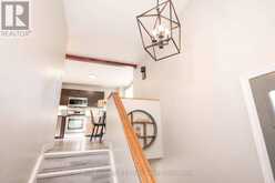 550 LANARK CRESCENT | Thunder Bay Ontario | Slide Image Ten