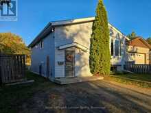 550 LANARK CRESCENT | Thunder Bay Ontario | Slide Image Two