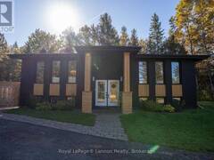 1526 MOUNTAIN ROAD Thunder Bay Ontario, P7J 1C6