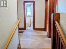 607 MCINTOSH STREET | Thunder Bay Ontario | Slide Image Eleven