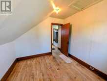 607 MCINTOSH STREET | Thunder Bay Ontario | Slide Image Seventeen