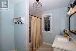 1 LEITERMAN STREET | Thunder Bay Ontario | Slide Image Thirty
