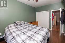322 OGDEN STREET | Thunder Bay Ontario | Slide Image Eleven