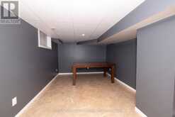 322 OGDEN STREET | Thunder Bay Ontario | Slide Image Seventeen