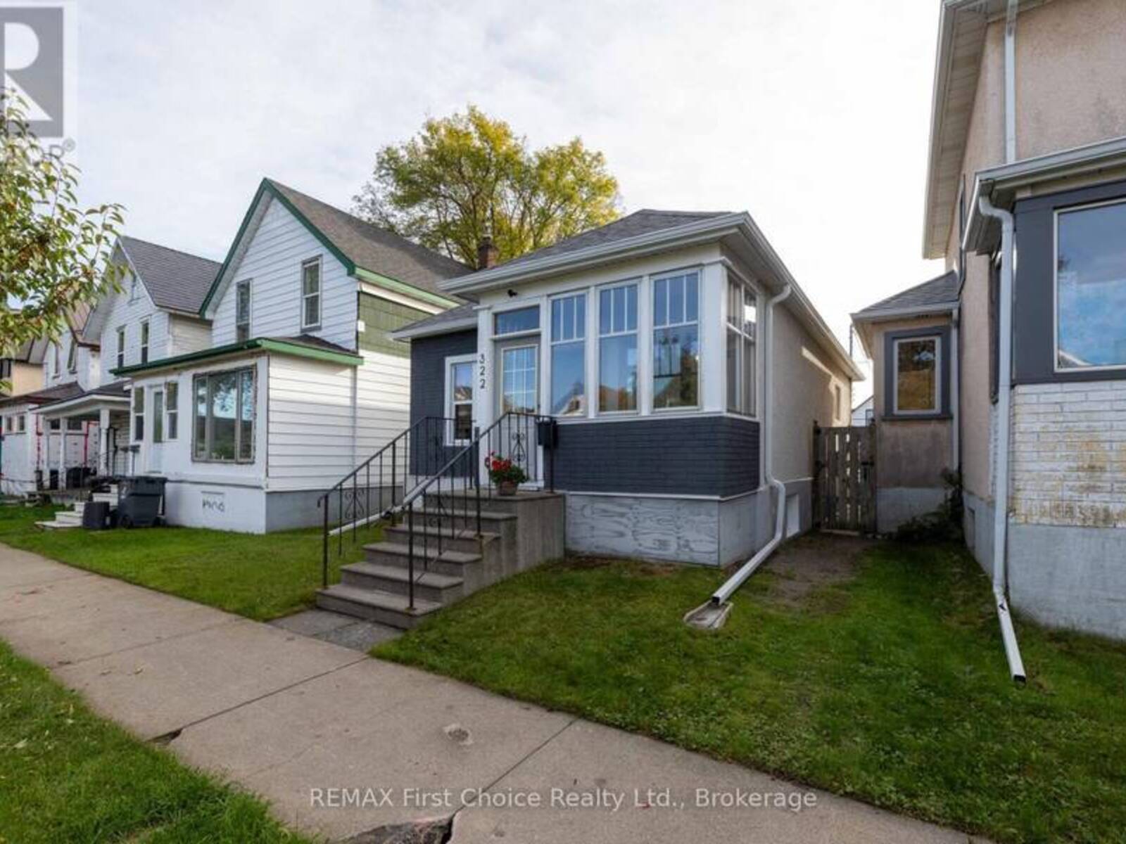 322 OGDEN STREET, Thunder Bay, Ontario P7C 2N3