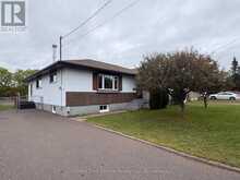 69 MATTHEWS Street | Thunder Bay Ontario | Slide Image Two