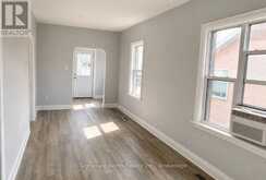 1313 GORE STREET W | Thunder Bay Ontario | Slide Image Six