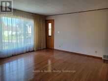 66 ROSS STREET | Dryden Ontario | Slide Image Four