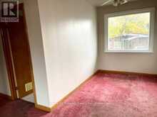 72 BURRISS STREET NW | Thunder Bay Ontario | Slide Image Twelve