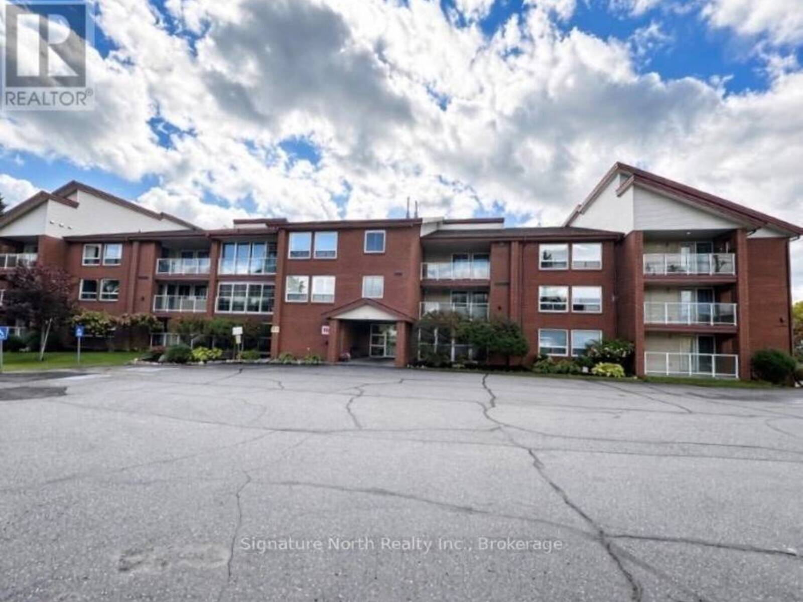 101 - 115 TOIVO STREET, Thunder Bay, Ontario P7B 6N9