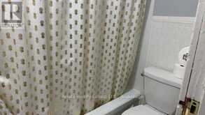 1202 GORE STREET W | Thunder Bay Ontario | Slide Image Eleven