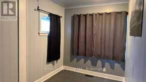 1202 GORE STREET W | Thunder Bay Ontario | Slide Image Two