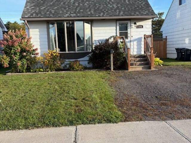 275 CHRISTINA STREET W Thunder Bay Ontario, P7E 4P5 - 3 Bedrooms Home For Sale