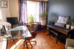 90 PETER STREET | Thunder Bay Ontario | Slide Image Nineteen