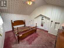 79 PENFOLD STREET | Thunder Bay Ontario | Slide Image Thirteen
