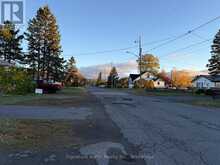 79 PENFOLD STREET | Thunder Bay Ontario | Slide Image Twenty-four
