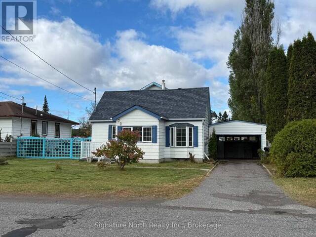 79 PENFOLD STREET Thunder Bay Ontario, P7A 3J8 - 3 Bedrooms Home For Sale