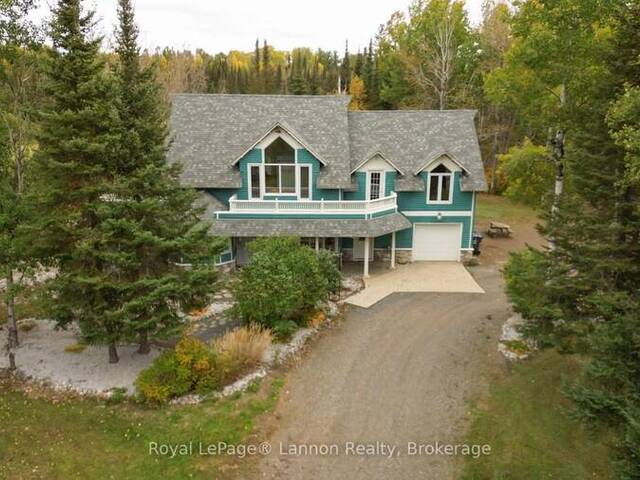 2165 GREGOR ROAD Thunder Bay Ontario, P7J 1E1 - 3 Bedrooms Home For Sale