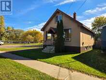 414 NORTHERN AVENUE | Thunder Bay Ontario | Slide Image Two
