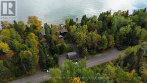 2519 SCOTT DRIVE | Thunder Bay Ontario | Slide Image Two