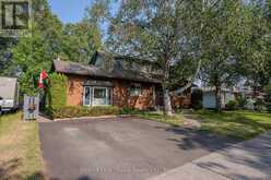 160 WHALEN STREET | Thunder Bay Ontario | Slide Image One