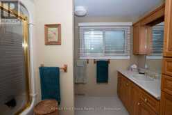 160 WHALEN STREET | Thunder Bay Ontario | Slide Image Twenty-three