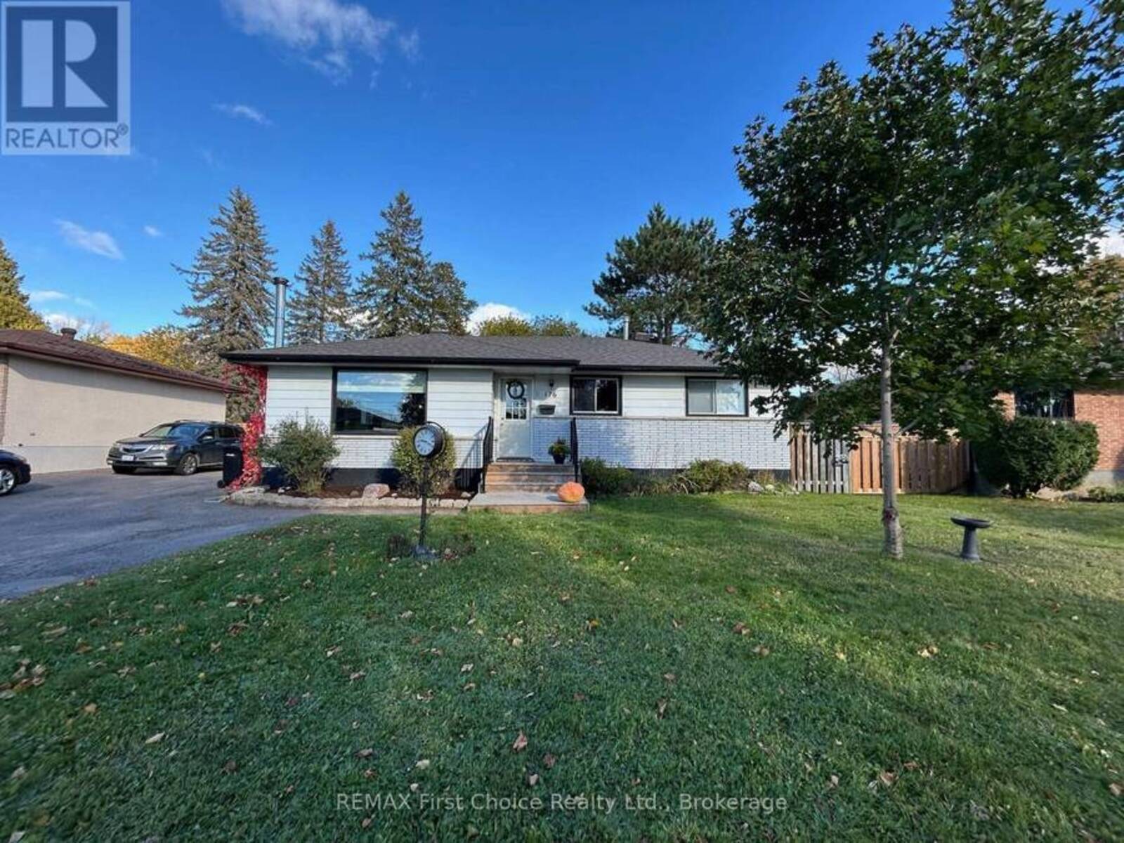 176 CRESCENT AVENUE, Thunder Bay, Ontario P7A 7K6